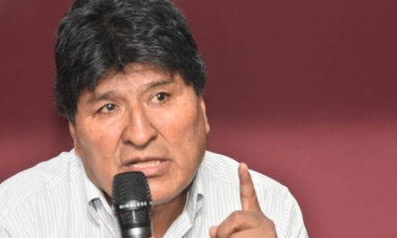 Evo Morales estuvo en la feria nacional y popular de Santa Fe