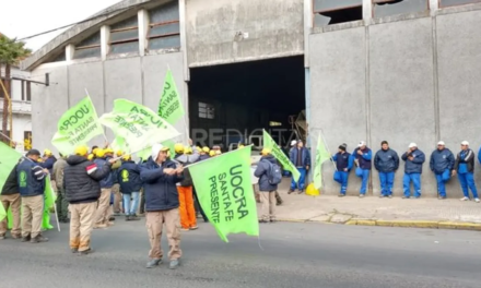 Manifestación de trabajadores de la UOCRA