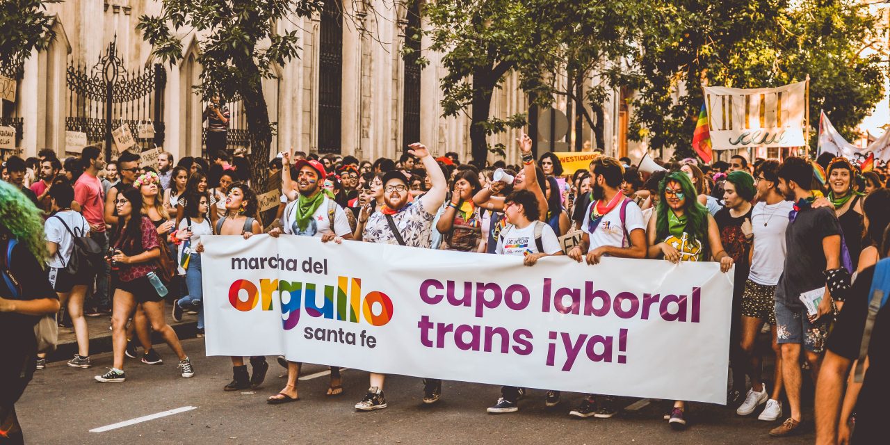 Marcha del Orgullo en Santa Fe: entrevista a Silvina Sierra